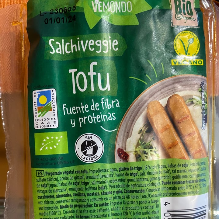 photo of Vemondo salchichas tofu shared by @aaaaaandsss on  28 Jul 2023 - review