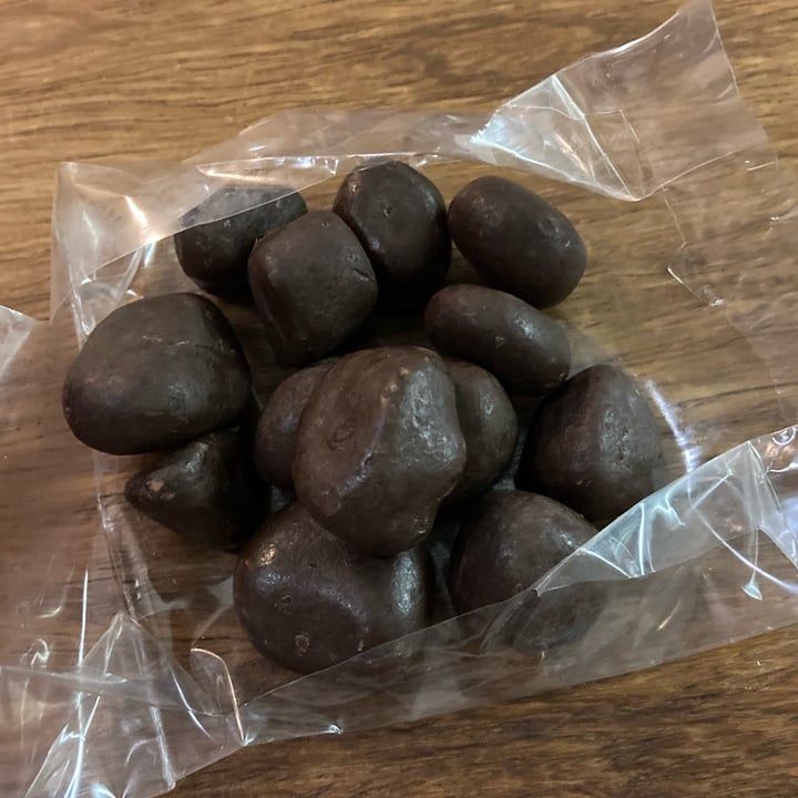 photo of Nanuki Space rocks munchy meteorites shared by @catherinews on  23 Jun 2023 - review