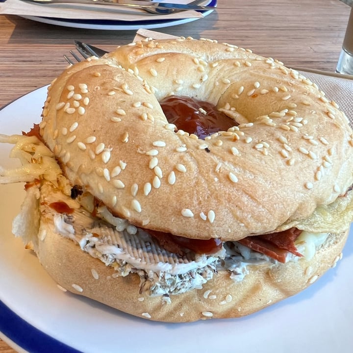 photo of Sable Marylin Bagel shared by @jess-m-wright on  13 Mar 2023 - review