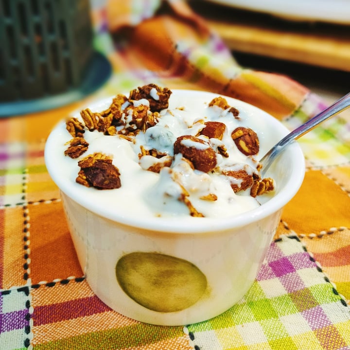 photo of Alpro Alpro yogurt Almond (Natural) shared by @verru on  11 Mar 2023 - review