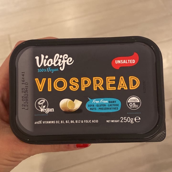 photo of Violife unsalted plant butter shared by @ludogrillo on  20 Jan 2023 - review