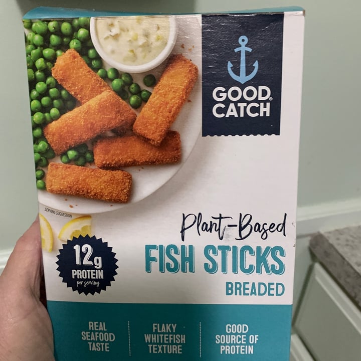 photo of Good Catch Plant-Based Fish Sticks Breaded shared by @onehungryvegan on  15 Jul 2023 - review