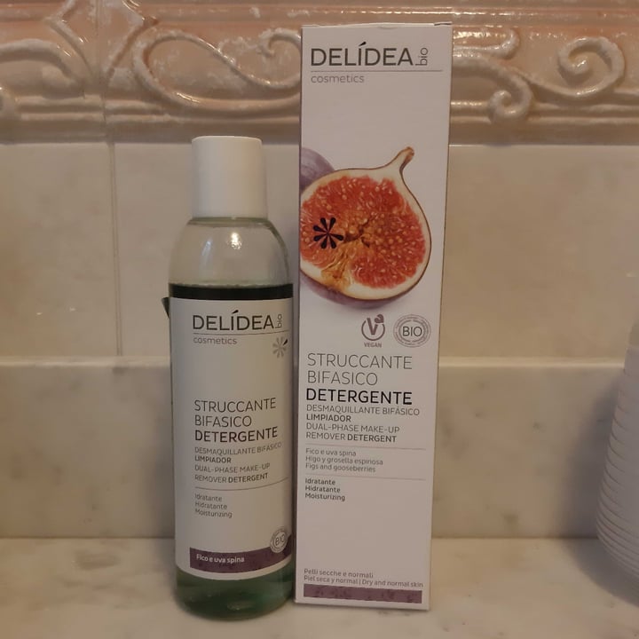 photo of Delídea bio cosmetics struccante bifasico detergente shared by @gaiaa on  15 Jan 2023 - review