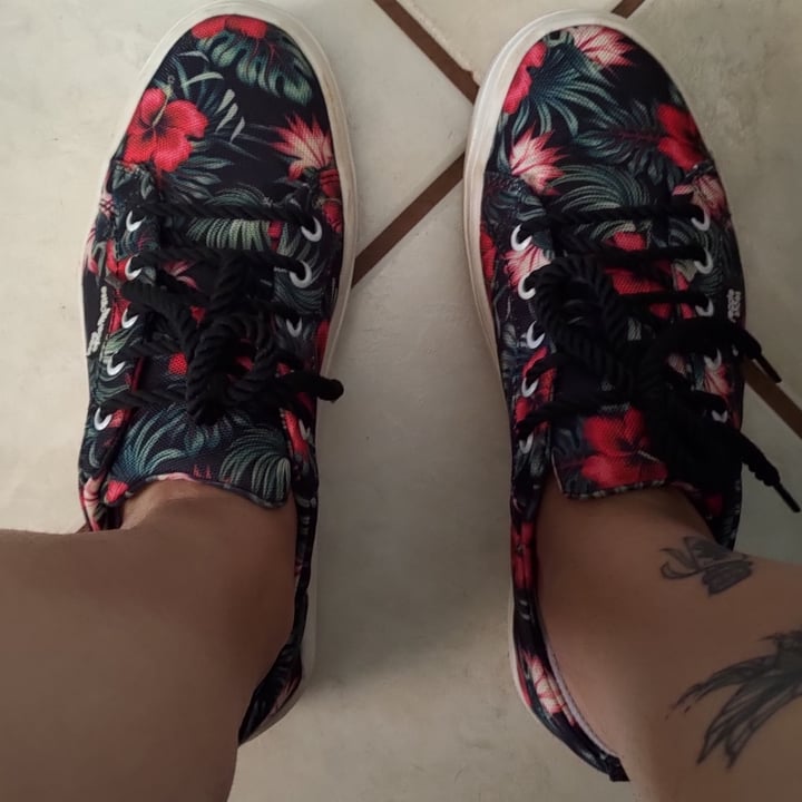 photo of Estilo Veggie Shoes Tênis Plataforma shared by @vancorreasic on  23 Mar 2023 - review