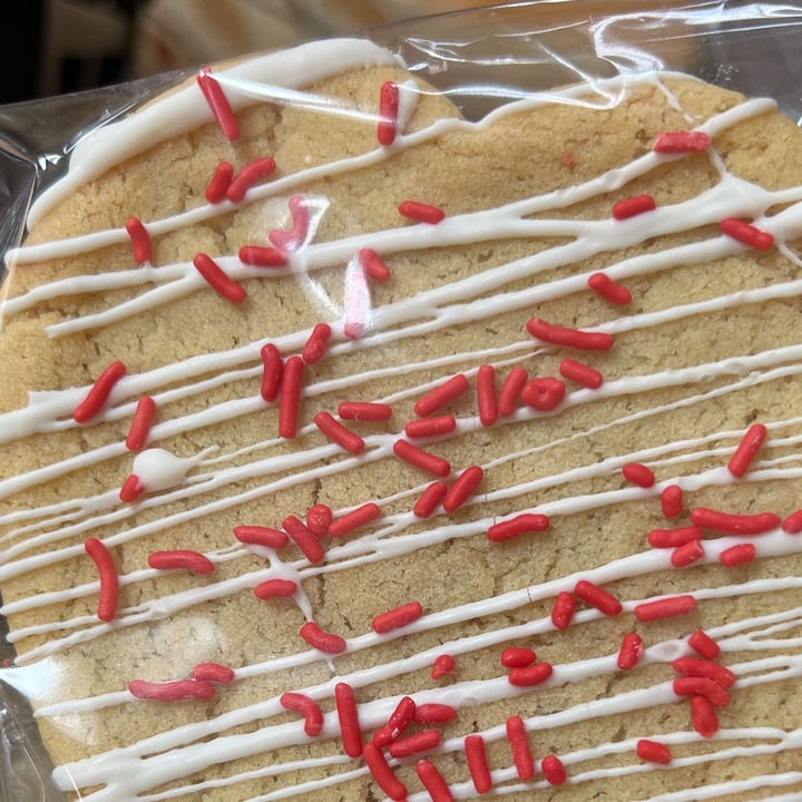 photo of Maya's Cookies Valentine’s collection shared by @courtmaloney on  09 Feb 2023 - review