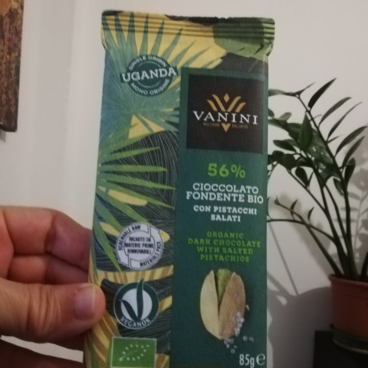 photo of Vanini cioccolato fondente 56% bio con pistacchi salati shared by @cristina71 on  28 May 2023 - review