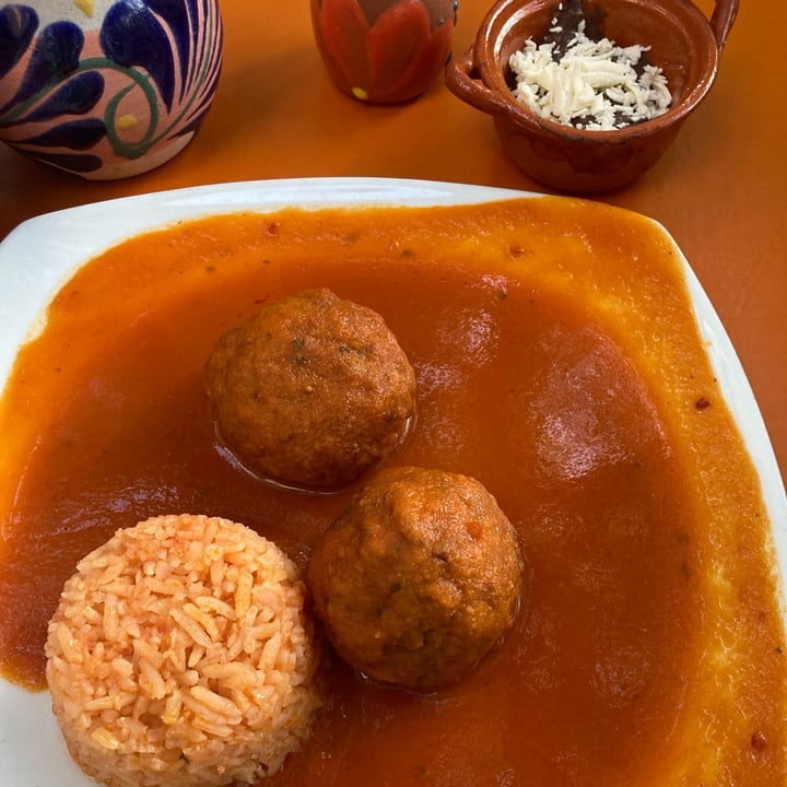 photo of Veggicano Comida & Tienda albóndigas shared by @lorenahigueron on  16 Jan 2023 - review