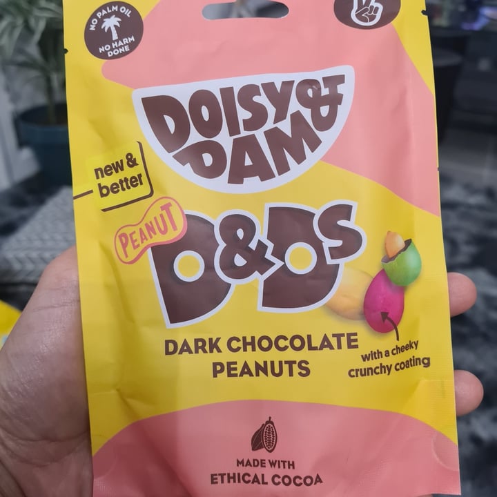 photo of Doisy & Dam Dark chocolate peanuts shared by @wildbird on  01 Mar 2023 - review
