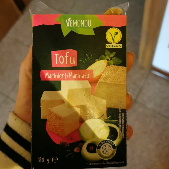 photo of Vemondo Tofu Marinato shared by @chiarasuniverse on  19 Jan 2023 - review