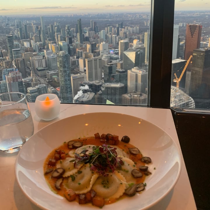 photo of 360 The Restaurant at the CN Tower White Bean And Male Bauletti shared by @vegandidsystem on  03 Apr 2023 - review