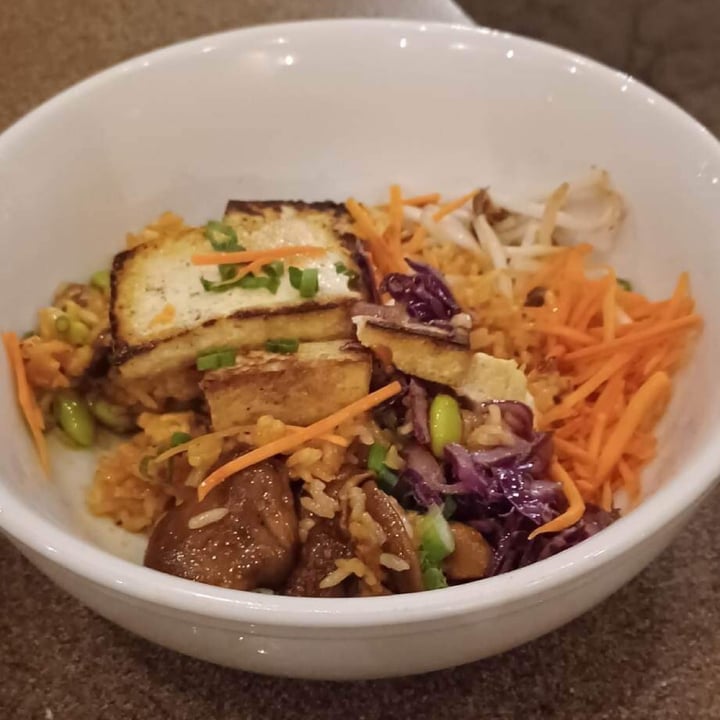 photo of Confisco Grille Tofu Pad Thai shared by @debralovesveg on  04 Mar 2023 - review