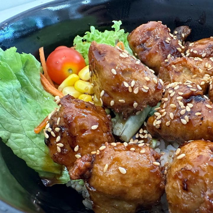 photo of Soul Kind Cafe Signature Teriyaki Rice Bowl shared by @piggy-egg on  01 Feb 2023 - review
