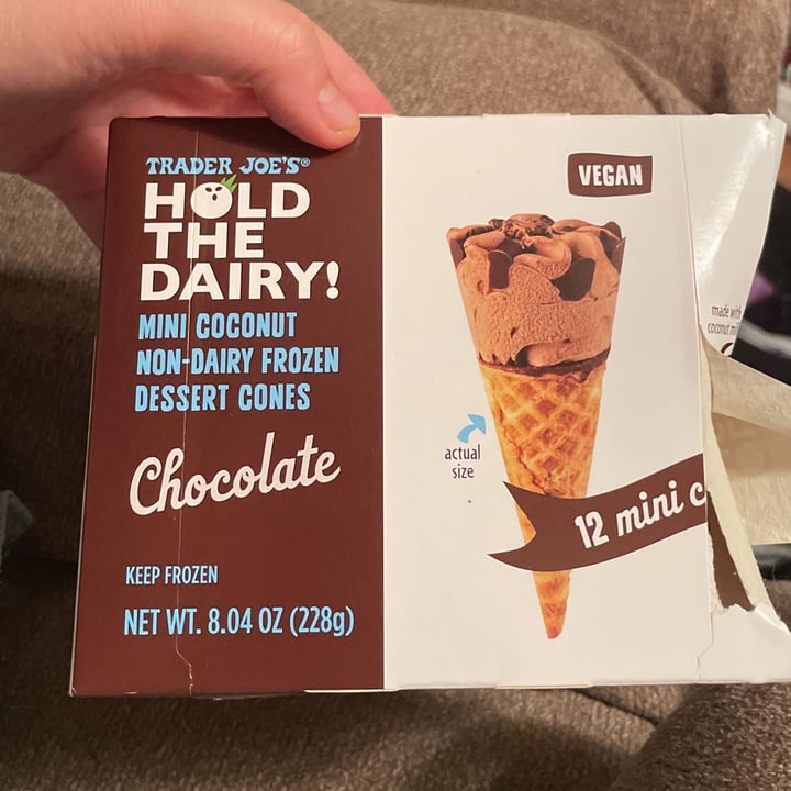 photo of Trader Joe's Hold the Dairy Mini Coconut Non-Dairy Dessert Cones shared by @catluvr on  23 Feb 2023 - review
