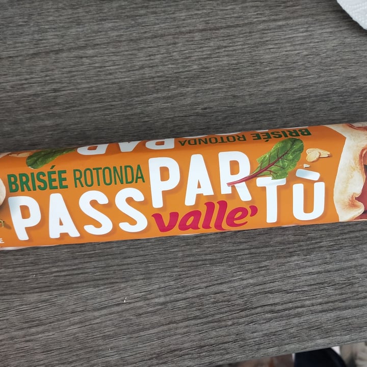 photo of Valle' passpartú brisée rotonda  shared by @alessandragalli85 on  01 May 2023 - review