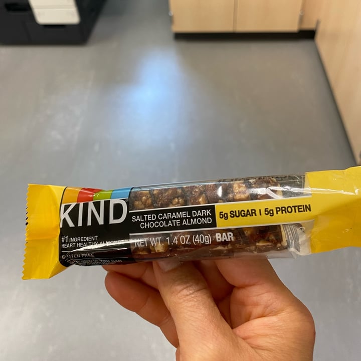 photo of KIND Salted Caramel, Dark Chocolate, Almond shared by @xtal on  08 May 2023 - review