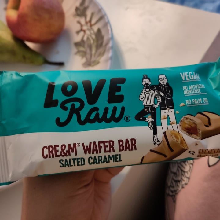 photo of LoveRaw Cre&m Wafer Bar (Salted Caramel) shared by @halimashah on  02 Mar 2023 - review