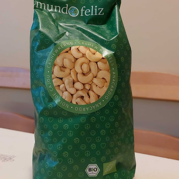 photo of Mundo feliz Anacardi shared by @giustemp on  04 Mar 2023 - review