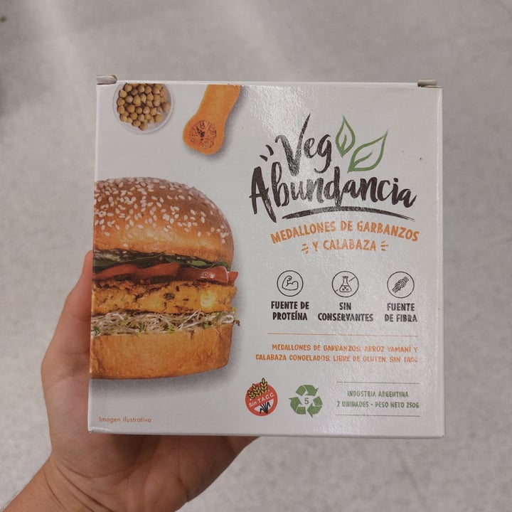 photo of Veg Abundancia Medallones De Garbanzos Y Calabaza shared by @carinci on  26 Feb 2023 - review