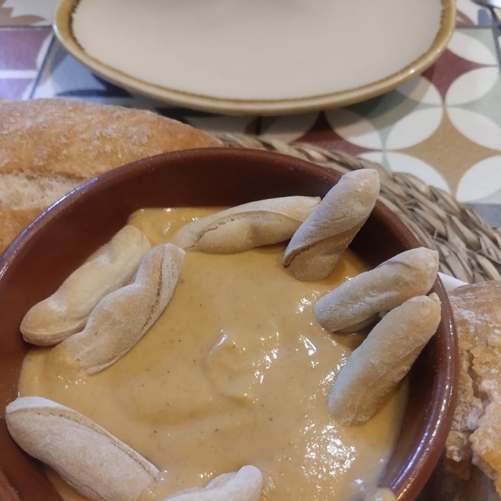 photo of MMVF Humus shared by @kary54 on  07 May 2023 - review