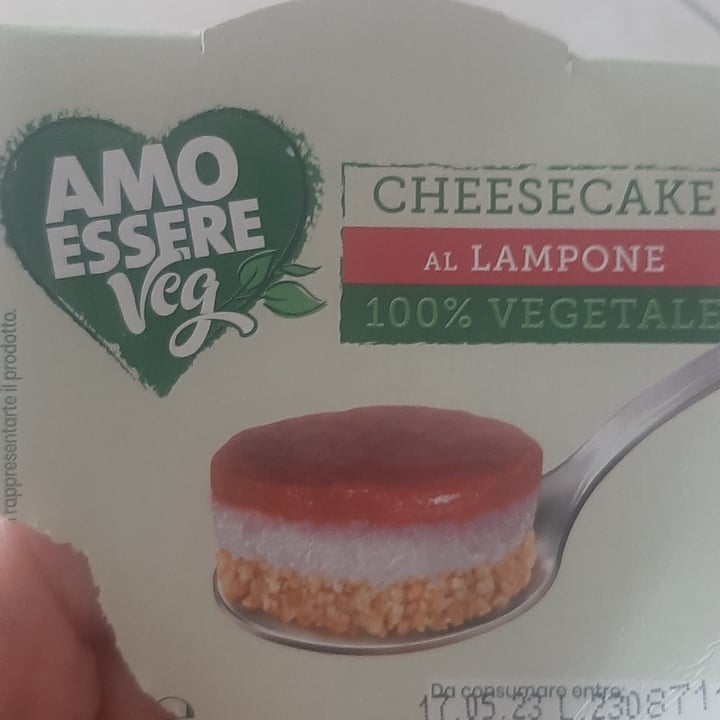 photo of Amo Essere Veg cheesecake al lampone - 100% vegetale shared by @cuteness on  02 May 2023 - review