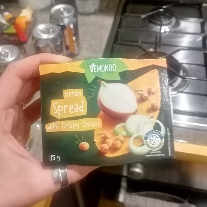 photo of Vemondo Vegan spread onion shared by @isabelless on  04 Jan 2023 - review