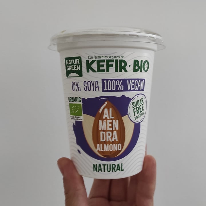 photo of NATUR GREEN Kefir bio de almendras shared by @viajeracronica on  05 Feb 2023 - review