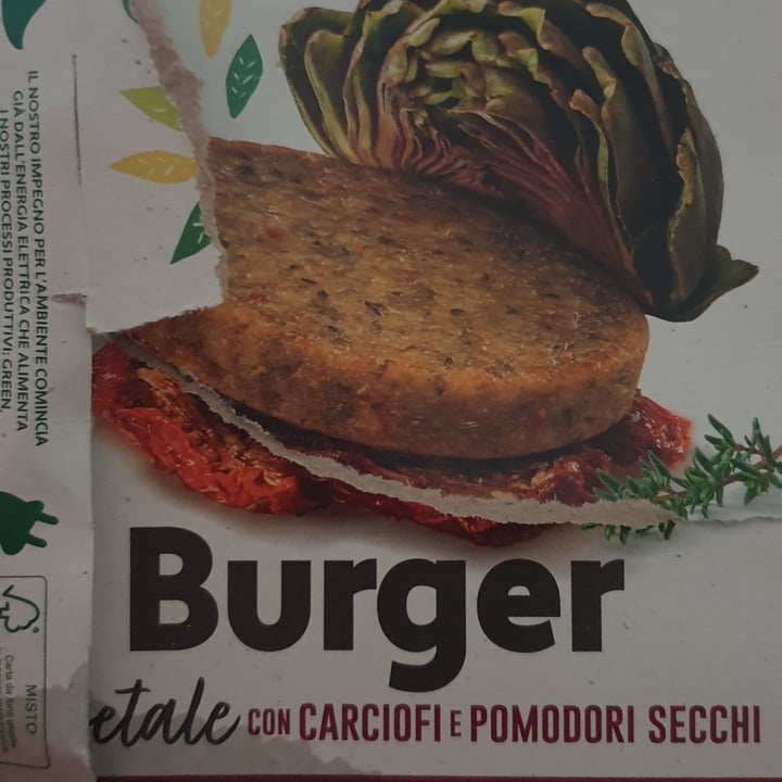photo of Kioene Burger ai carciofi e pomodori secchi shared by @marti91 on  02 May 2023 - review