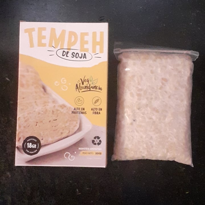 photo of Veg Abundancia Tempeh shared by @silaveganita on  19 Jul 2023 - review