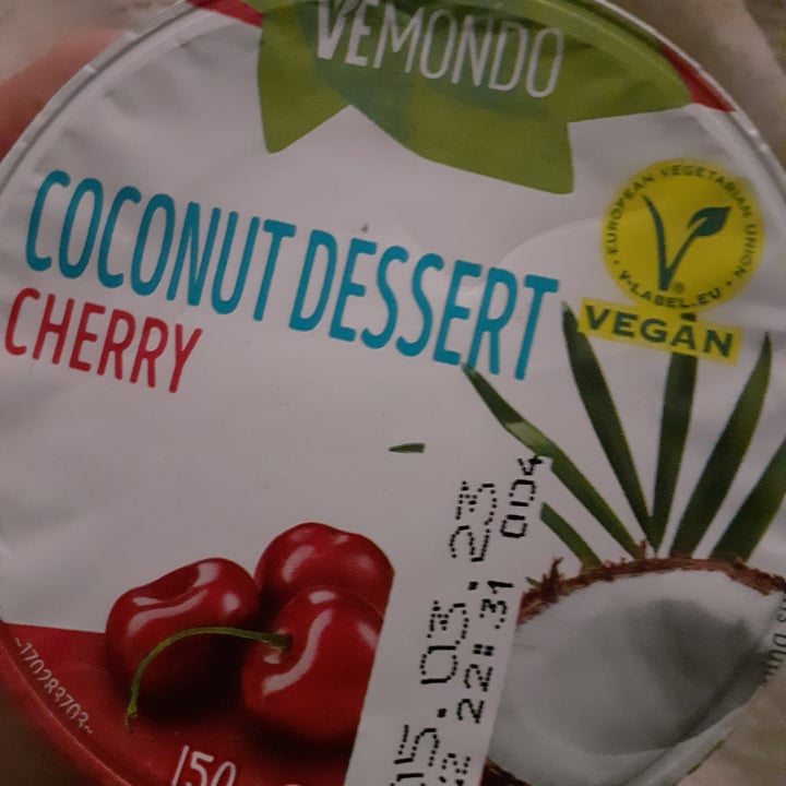 photo of Vemondo Yoghurt Cherry coconut shared by @anev on  08 Feb 2023 - review