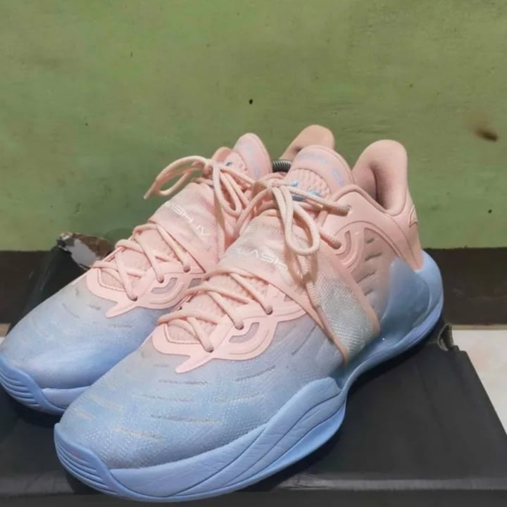 Anta KT Splash 4 Review | abillion