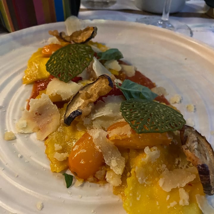 photo of Romeow Cat Bistrot fuori dalla norma shared by @giuliaghil on  10 Jul 2023 - review