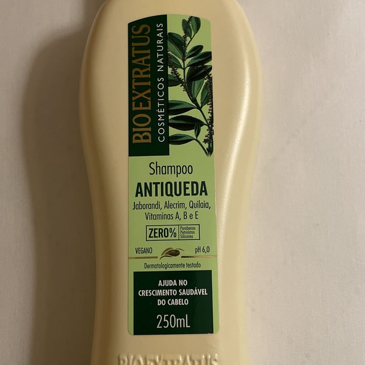 photo of Bio Extratus Shampoo Antiqueda shared by @planetaazul on  29 Jun 2023 - review