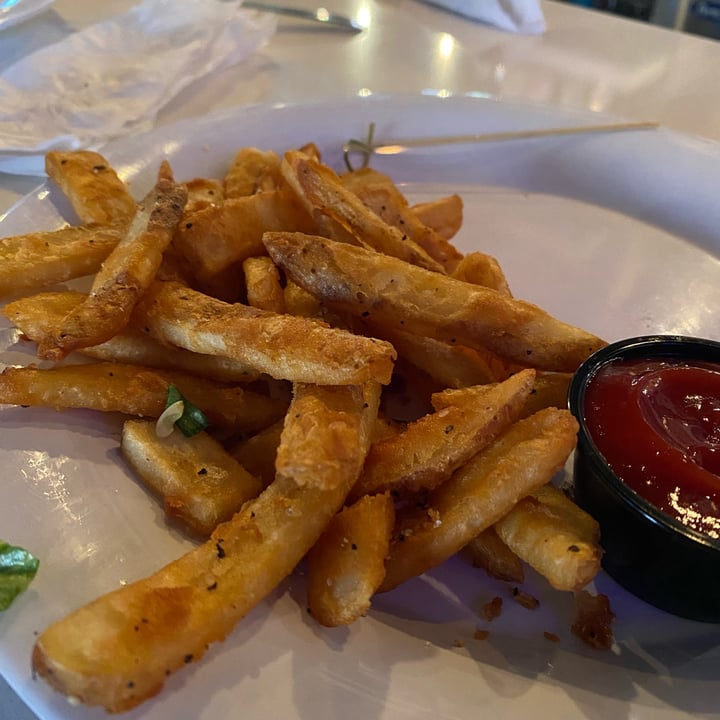 photo of Union Cafe Fries shared by @duckylover on  16 Jun 2023 - review