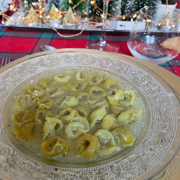 photo of Manipura Eat Green Tortellini vegan shared by @pastaececi on  27 Dec 2022 - review