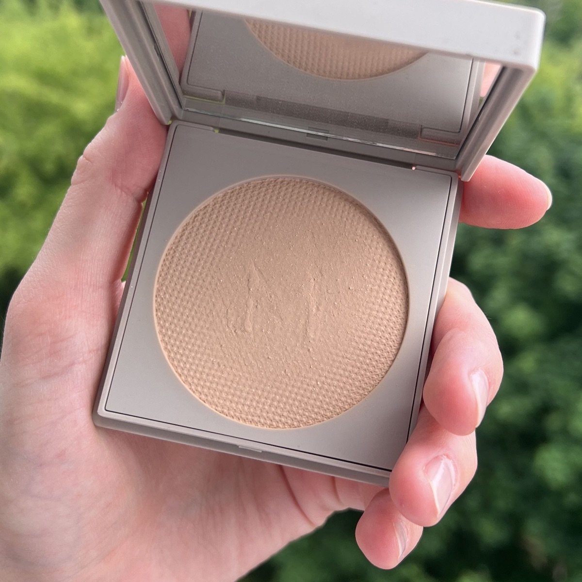 daily-minerals-pressed-powder-from-math-scientific-vegan-product