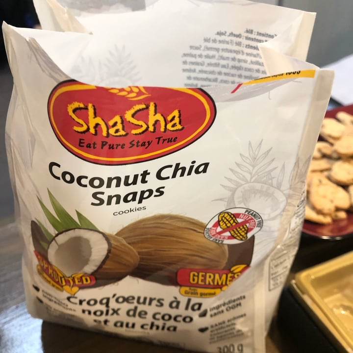 photo of ShaSha Coconut Chia Snaps shared by @sueprozak on  12 Mar 2023 - review