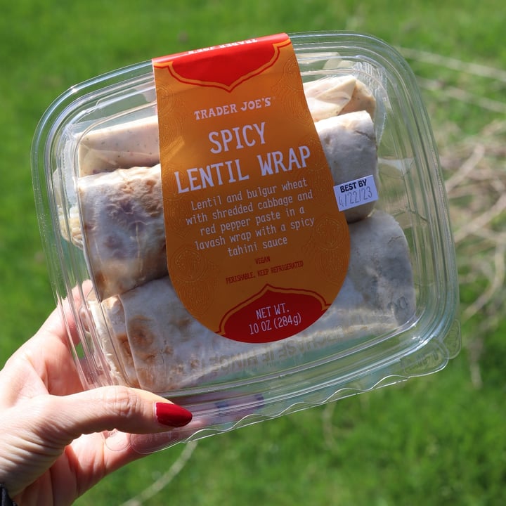 photo of Trader Joe's Spicy Lentil Wrap shared by @lizmaselli on  25 Apr 2023 - review