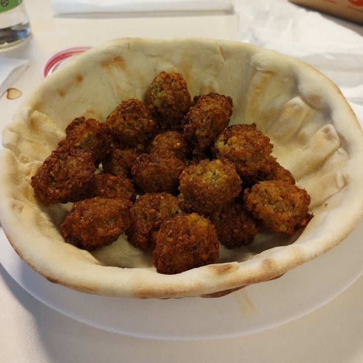 photo of Veggie Medio Oriente Falafel shared by @cassablancas on  13 May 2023 - review