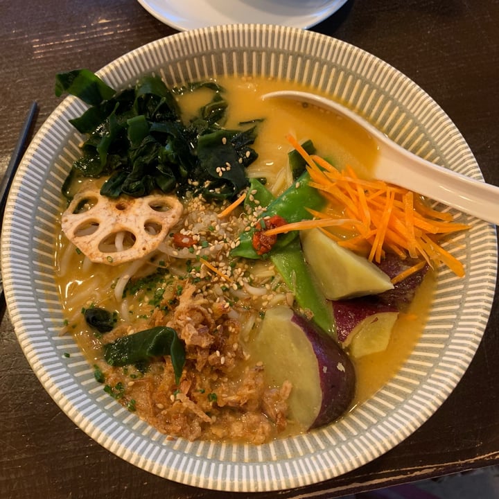 photo of SAM - sushi and meat Vegan Ramen shared by @esperimentibotanici on  04 May 2023 - review