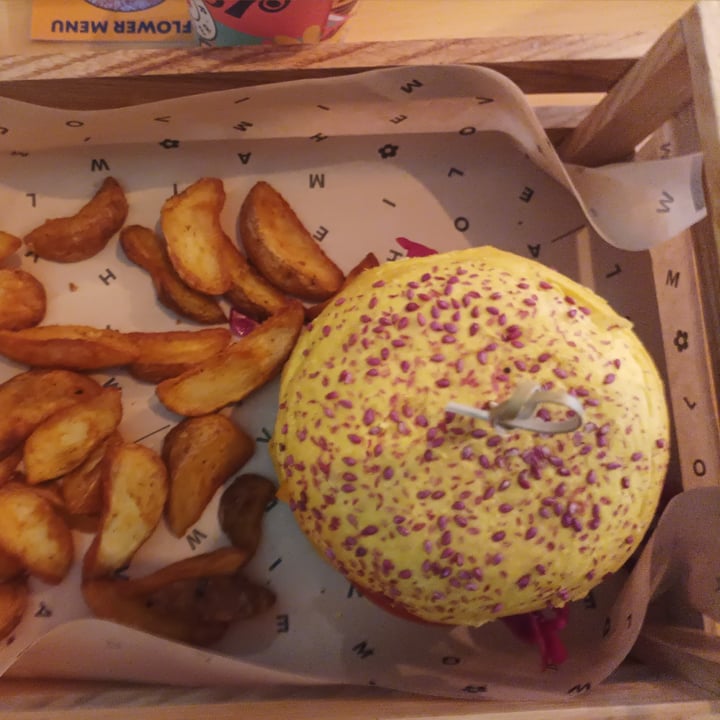 photo of Flower Burger barrow burger shared by @angelasif on  23 Apr 2023 - review