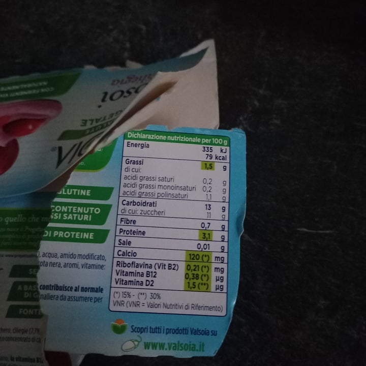 photo of Valsoia Yogurt Ciliegia shared by @paolaf on  15 Jul 2023 - review
