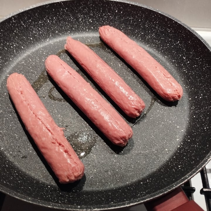 photo of Unconventional Salsicce Vegetali - Sausages shared by @jessvegan87 on  02 May 2023 - review
