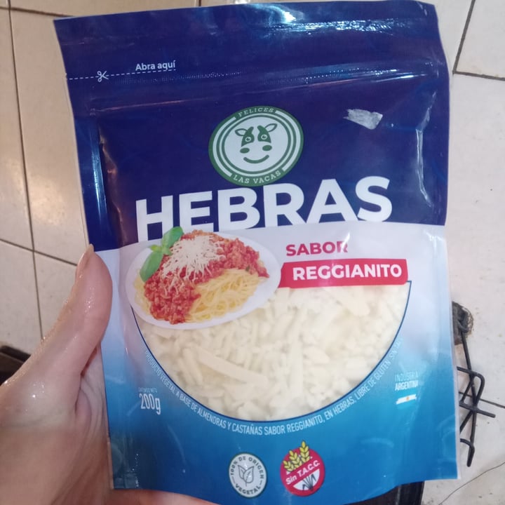 photo of Felices Las Vacas Hebras sabor Reggianito shared by @tfmaselli on  13 Jun 2023 - review