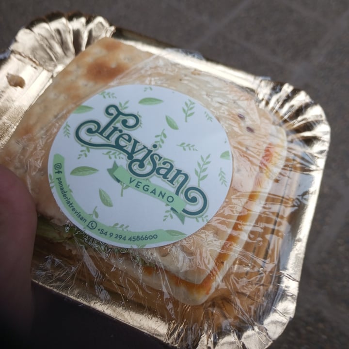 photo of Trevisán Sandwich Vegano shared by @camille-echenique on  12 May 2023 - review