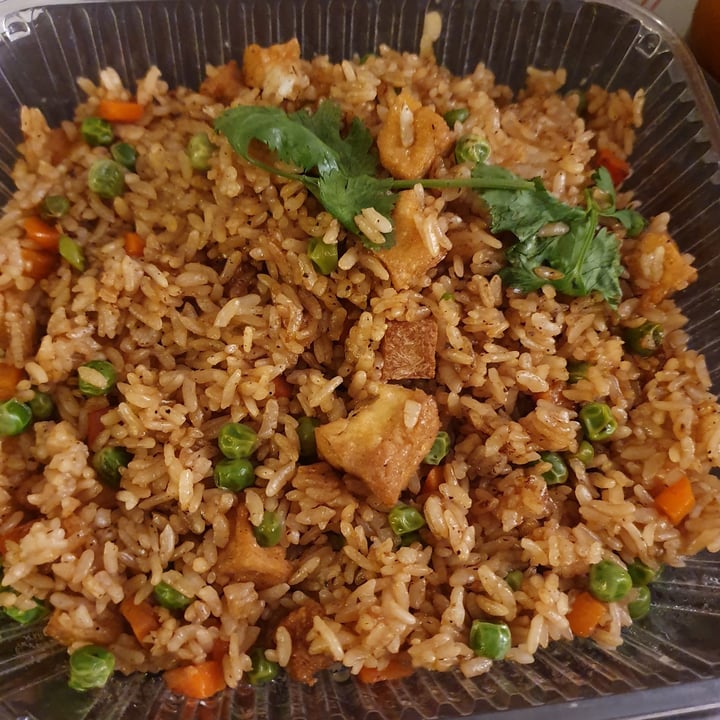 photo of Van Hanh | Vegetarian Restaurant mixed fried rice shared by @anistavrou on  14 Feb 2023 - review