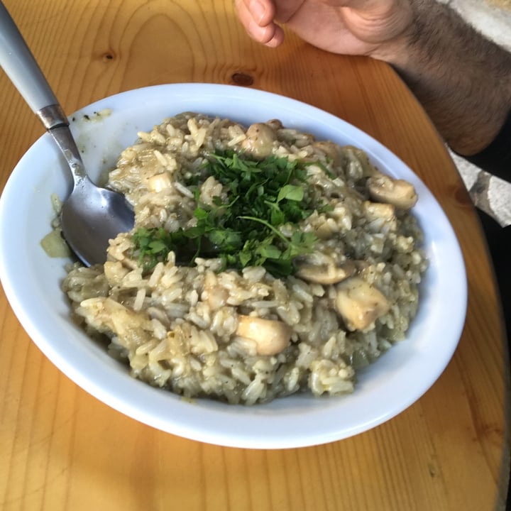 photo of Barakit Asmat guesthouse بركة اسمات Mushroom Pesto Risotto shared by @johnnyy on  18 Dec 2022 - review