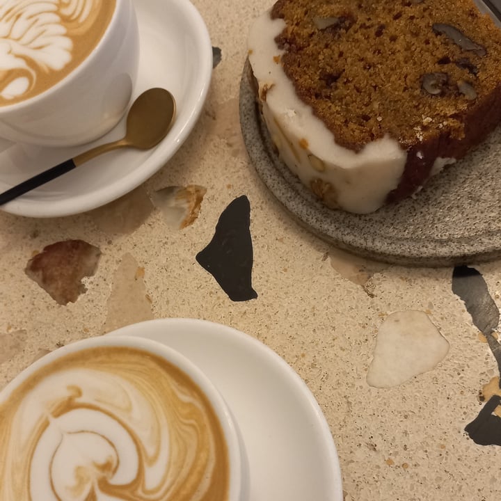 photo of BLANCA Deco & Café Budín Carrot Y Capuccino shared by @valencambi on  21 May 2023 - review