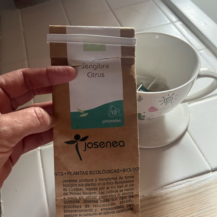 photo of Josenea Hierbas medicinales shared by @yulisrondon on  28 Apr 2023 - review