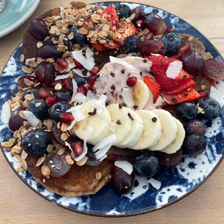 photo of Life Bar 3 Seasonal Spelt Pancakes shared by @helena12345 on  07 Jun 2023 - review