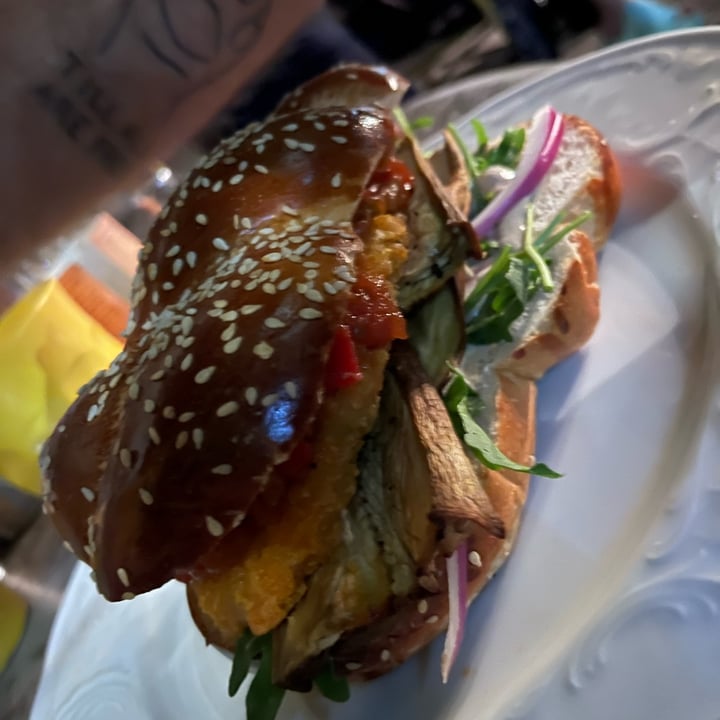photo of Nisso Schnitzel shared by @empatheticgoat31 on  20 Jun 2023 - review